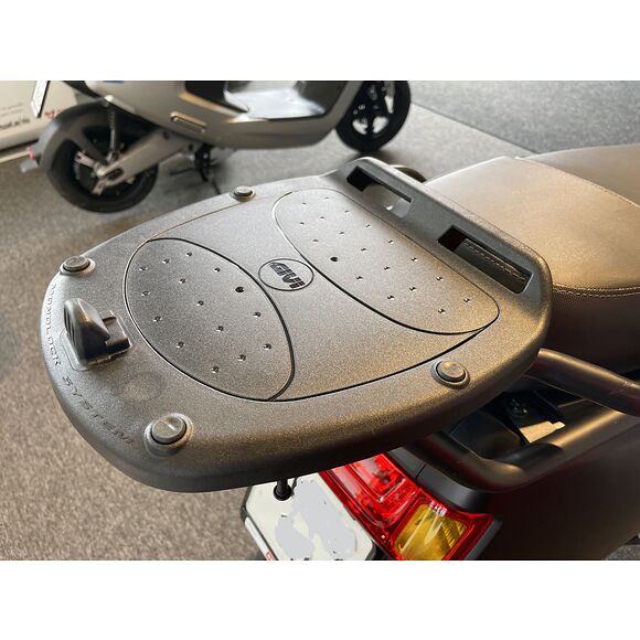 GIVI Toppbox Givi E300N2 Universal 30L